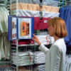Expositor de pared metal para 10 fundas A4 - Tienda LEAN